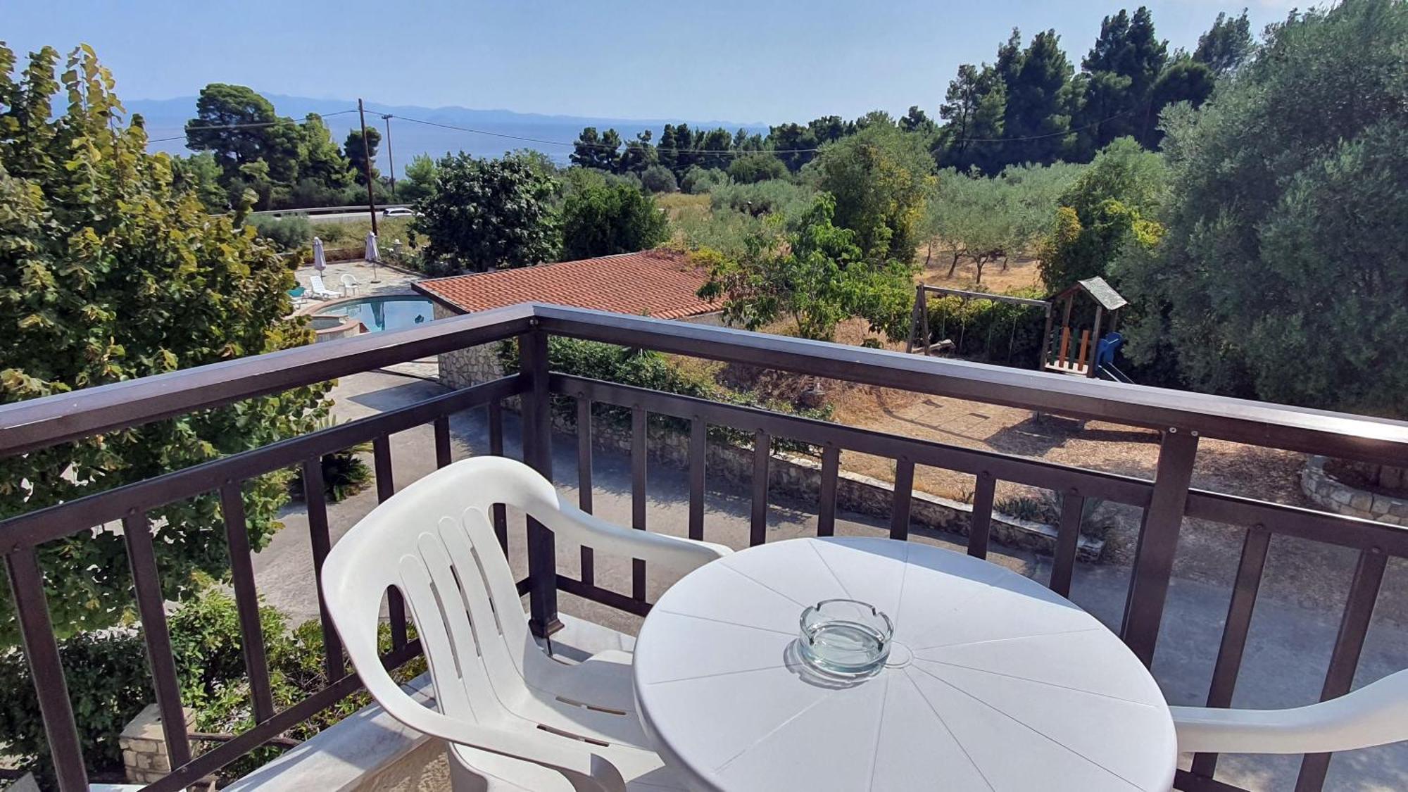 Hotel Pashos Kriopigi Luaran gambar